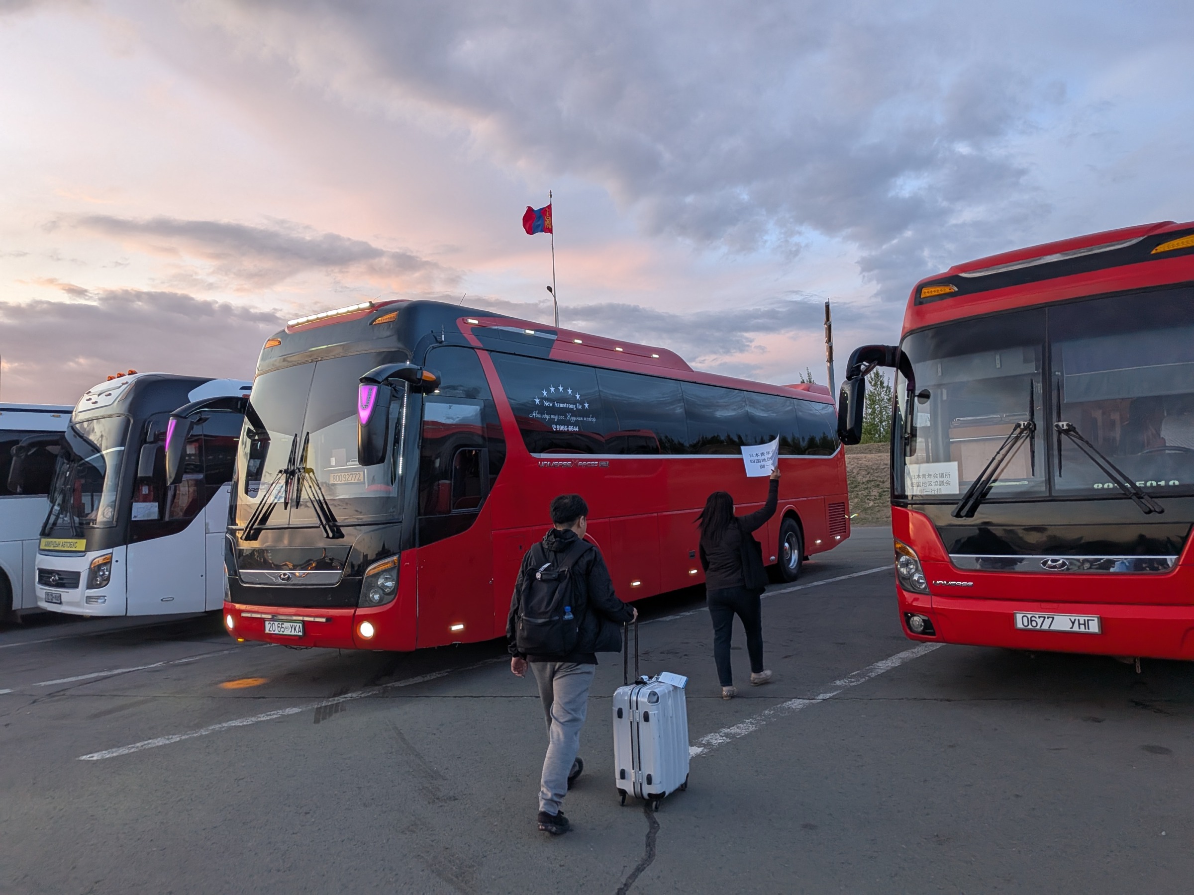 ウランバートル行きのバス