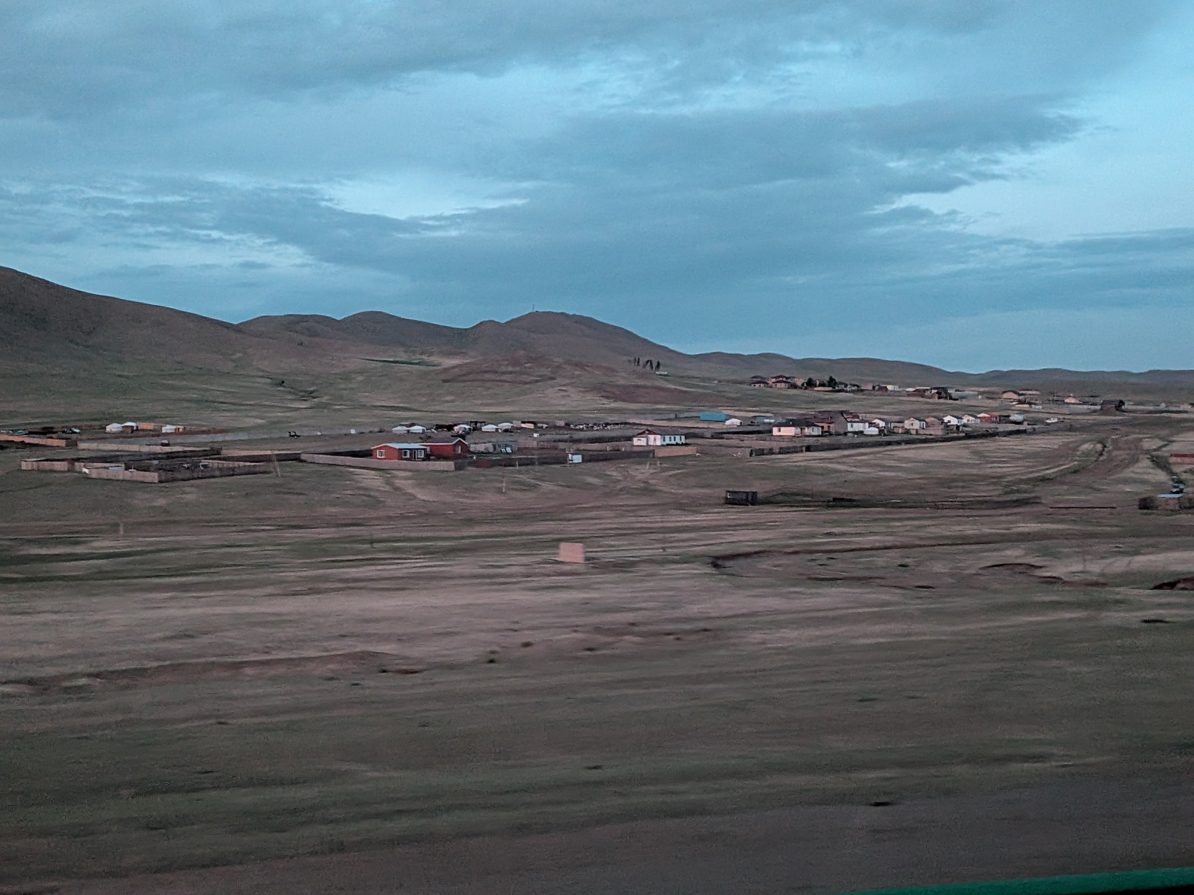 ウランバートルへの道中景色3